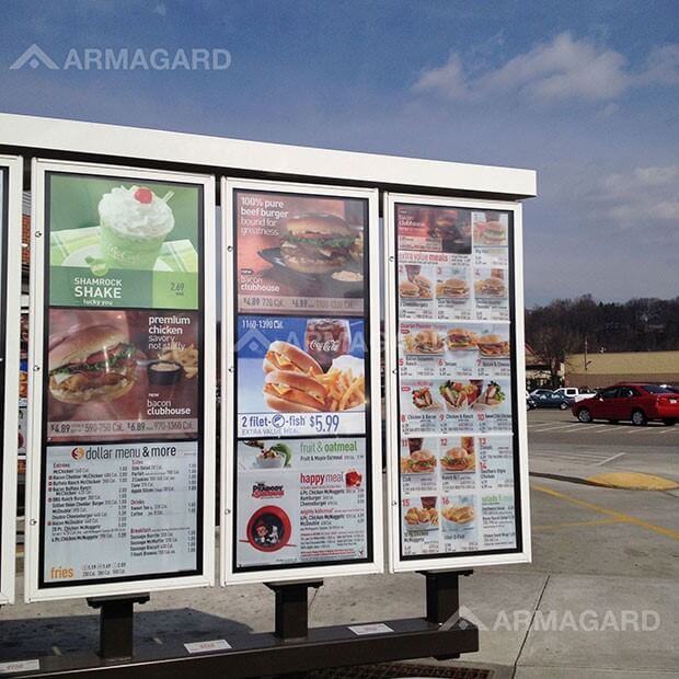 tablice menu na Drive Thru nie zachęcają